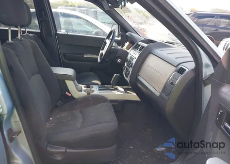 2008 Mercury Mariner V6 z USA, uszkodzony, nr VIN 4M2CU91148KJ20391